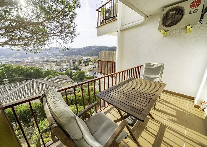 Pau Picasso 3 - Piso En Tossa Con Terraza Y A/a