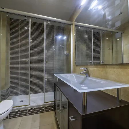 Apartamento Piso Reformado En Tossa Con Terraza Y Aa *