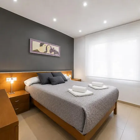 Pau Picasso 3 - Piso En Tossa Con Terraza Y A/a *