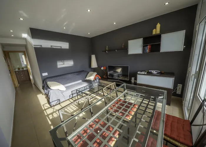 Pau Picasso 3 - Piso En Tossa Con Terraza Y A/a * Тосса-де-Мар